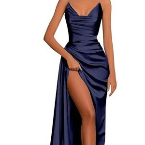 Elegant Navy Blue Evening Gown
